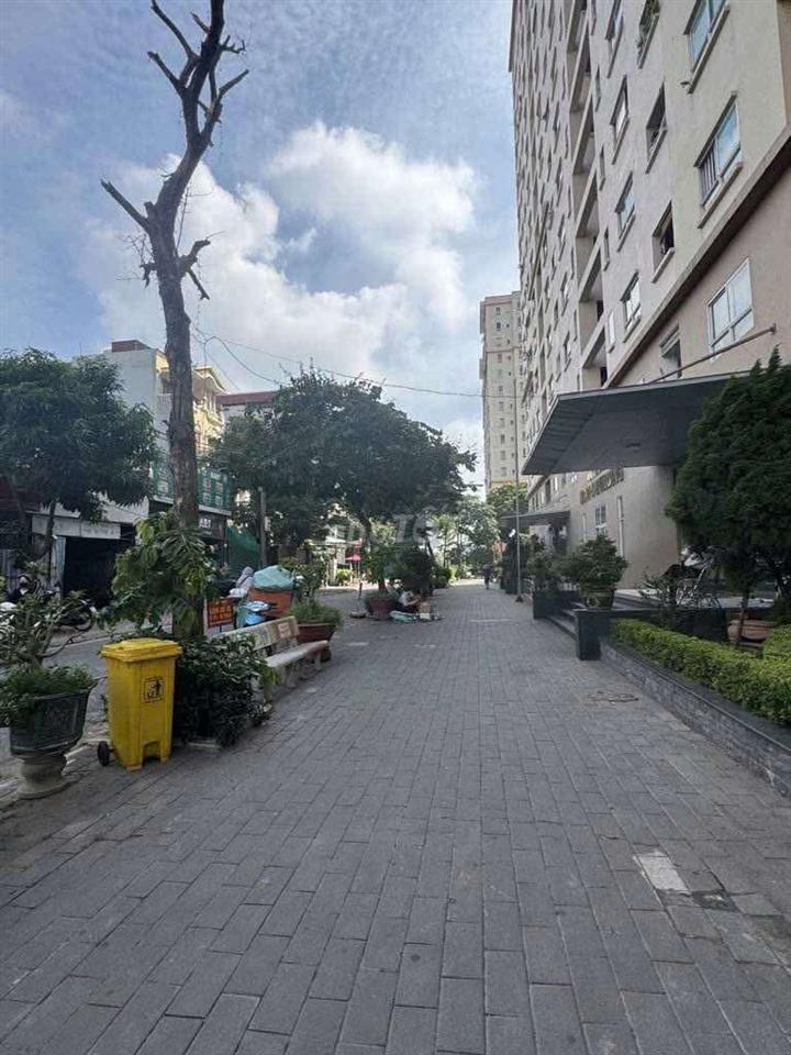 Bán căn hộ khu Sài đồng