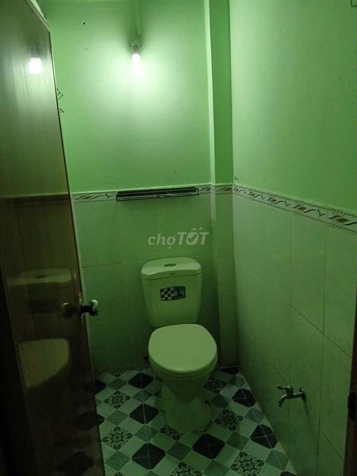 Phòng trọ an ninh , sạch sẽ , gần Đầm Sen