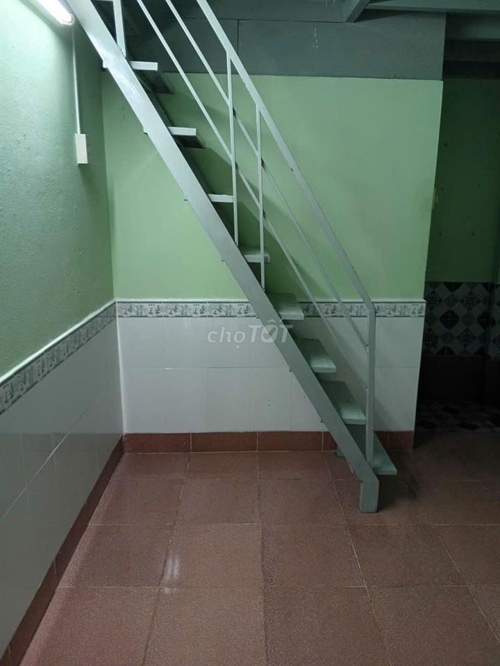 Phòng trọ an ninh , sạch sẽ , gần Đầm Sen