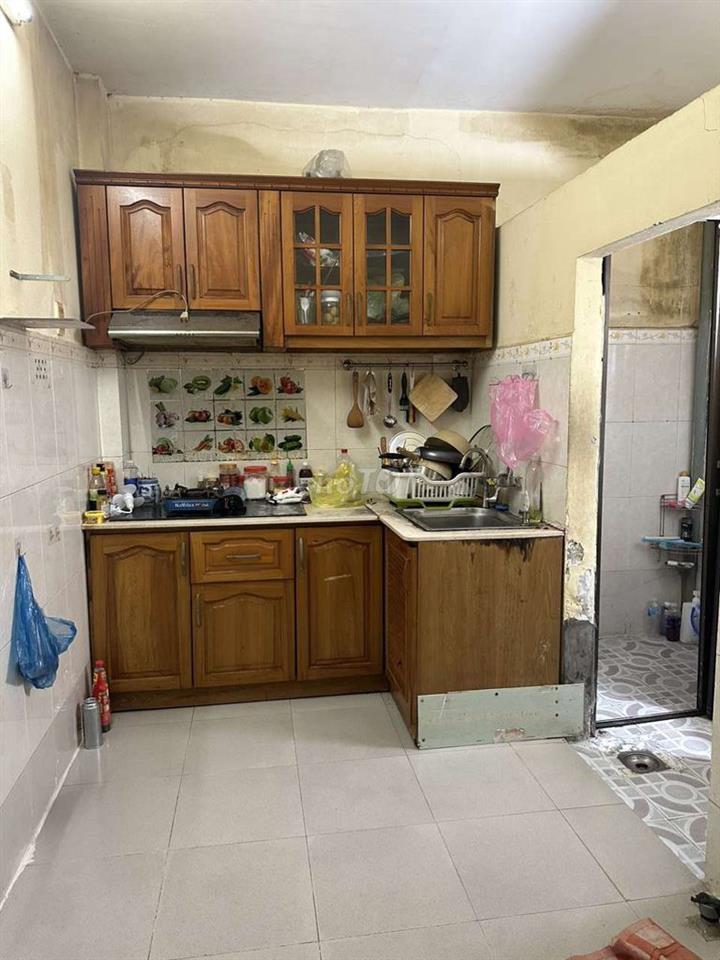 cần bán nhà Tùng Thiện Vương