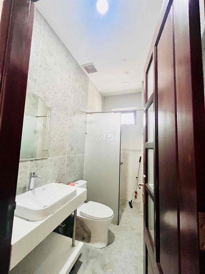 🏡 CHO THUÊ NGUYÊN LẦU NHÀ PHỐ CAO CẤP – NGAY SÁT PICITY THẠNH XUÂN (Q.