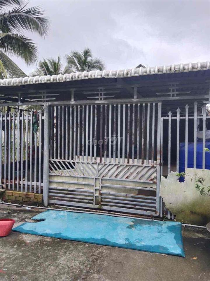 cần bán đất rất thích hợp xây trọ lên thổ rất dễ