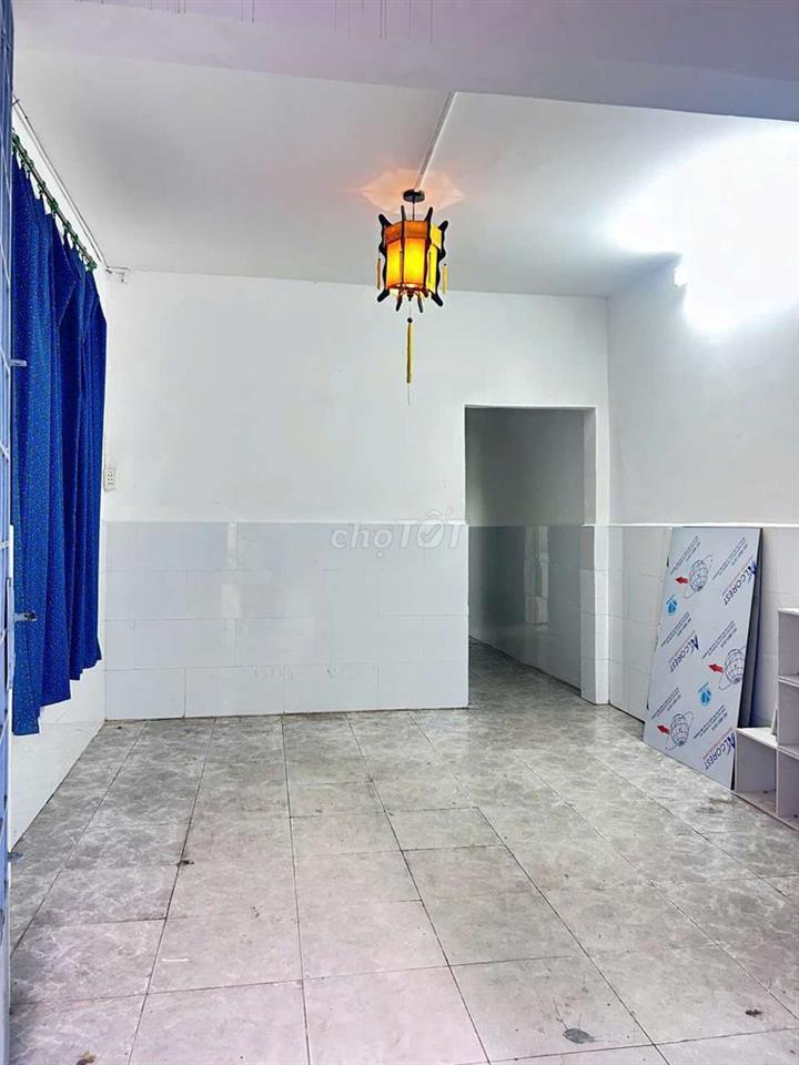 Chính chủ cho thuê nhà mặt tiền kính doanh 