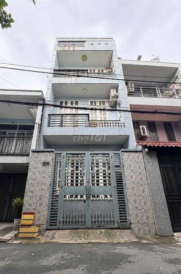 Chỉ hơn 4 tỷ , 48m2 , 3 tầng 5pn sân thượng , cạnh Lê Văn Quới