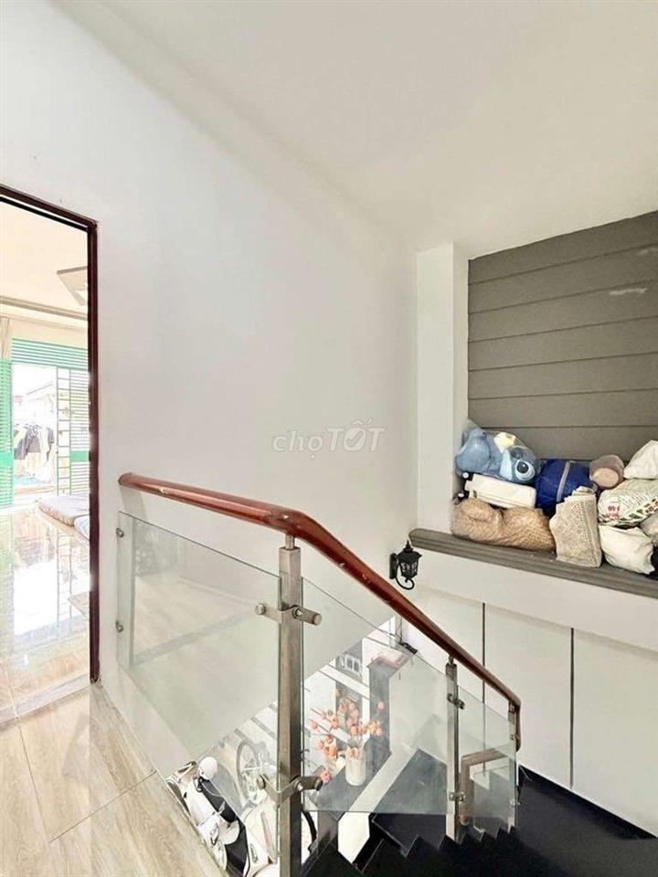 Khu Tên Lửa giáp Q.6 , 56m2 , nở hậu 5.7m , 2 tầng chỉ nhỉnh 4 tỷ xíu