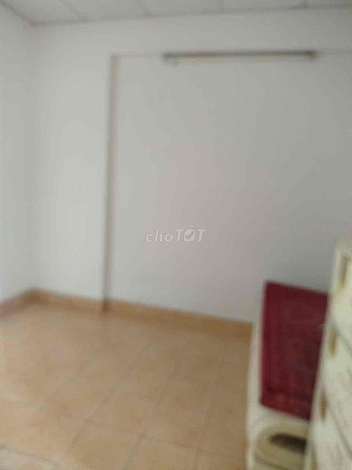 Cần tìm bạn nữ thuê hoặc pass 1 phòng ngủ