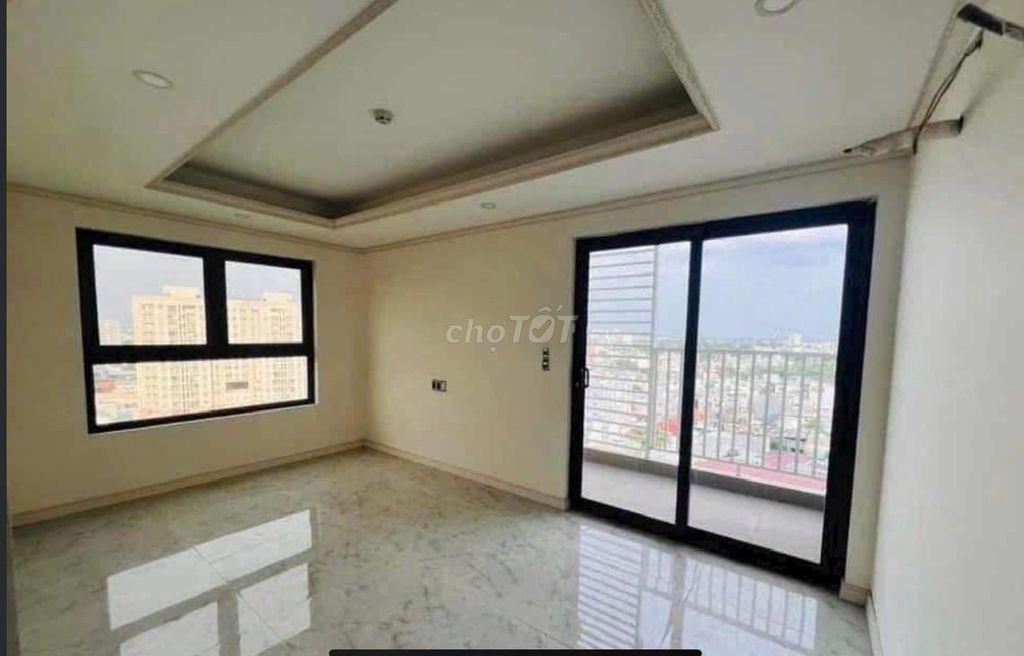 TÌM NỮ Ở GHÉP CĂN HỘ  CHUNG CƯ 2PN + 2WC TẠI QUẬN 2