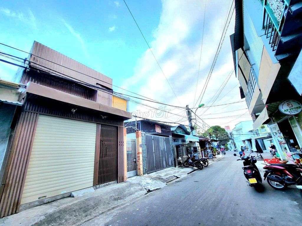 CHÍNH CHỦ BÁN NHÀ MẶT TIỀN ĐƯỜNG VẠN HÒA – NHA TRANG