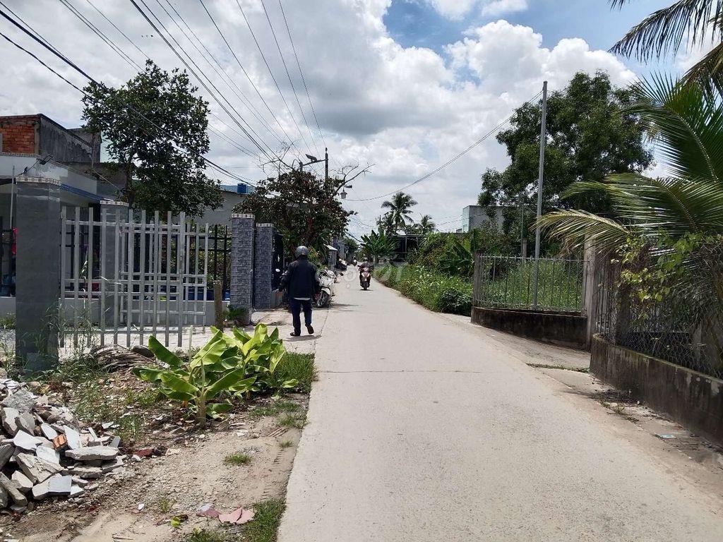 cần bán đất tho cu 155m giá 1t600. an thanh bên luc long an