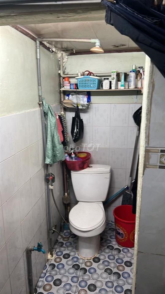 CẦN BÁN NHÀ GẦN CHỢ CÂY QUÉO