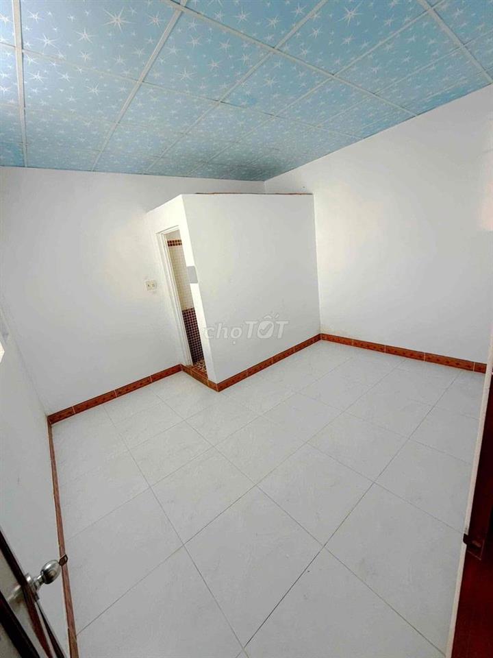 P MỚI - 2t5 - QL13 đối diện Vạn Phúc City