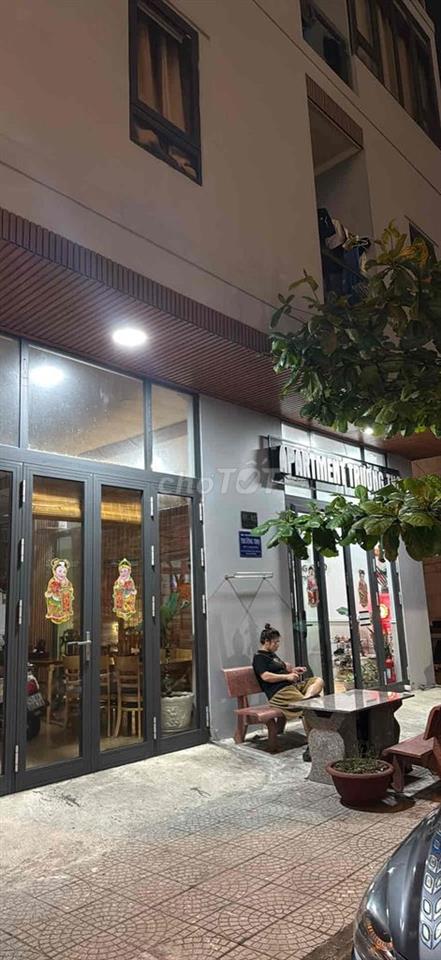 Bán nhà đất   ***