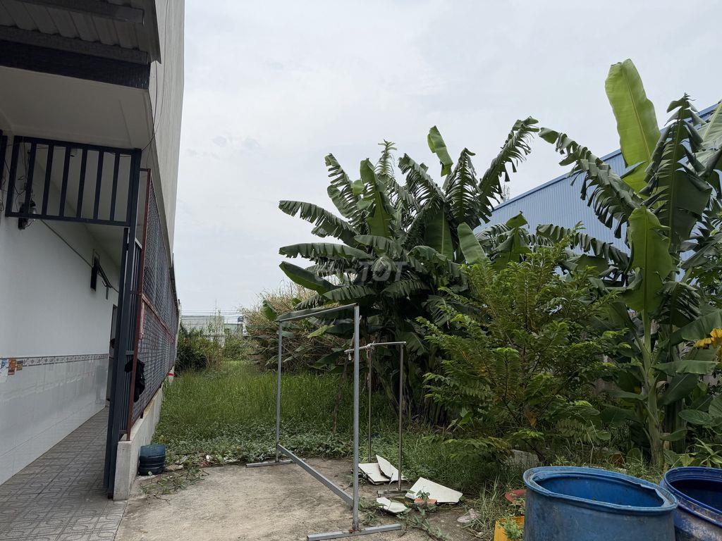 Chính chủ bán nền 125m² KDC E.City Tân Đức, đường A9B, thổ cư sổ riêng