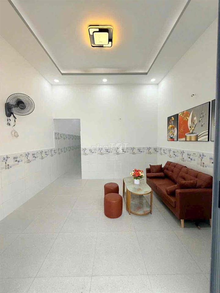 Chính chủ bán nhà khu dân cư