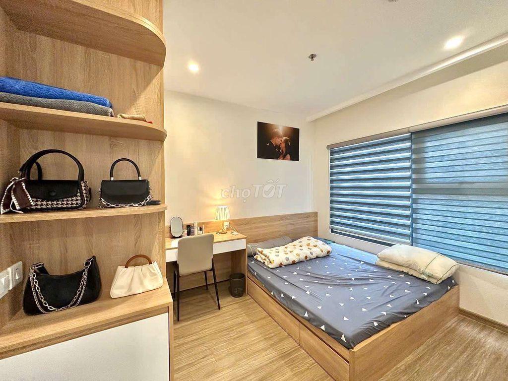 Chính chủ cho thuê căn 2n2wc, full đồ, về ở ngay, có lot oto Vin TâyMo
