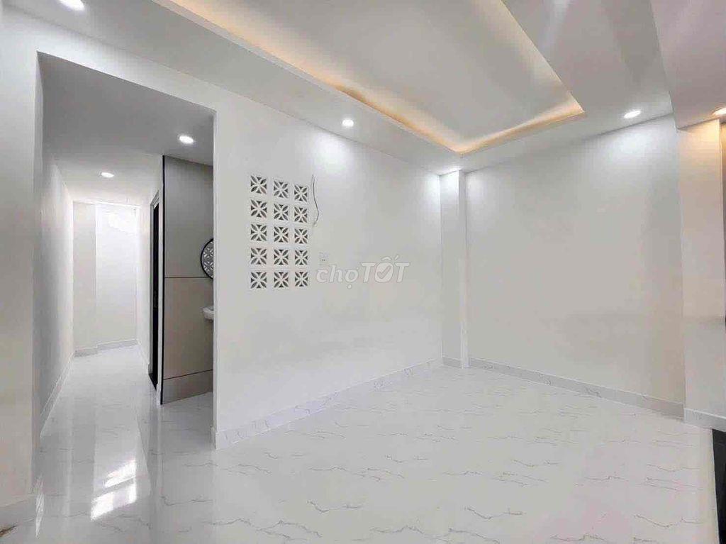 🔥CHỈ NHỈNH 3Ty CÓ CĂN NHÀ MỚI KIỆT CÙ CHÍNH LAN - CÓ SÂN RỘNG