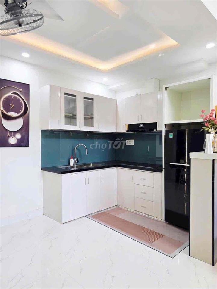🔥CHỈ NHỈNH 3Ty CÓ CĂN NHÀ MỚI KIỆT CÙ CHÍNH LAN - CÓ SÂN RỘNG