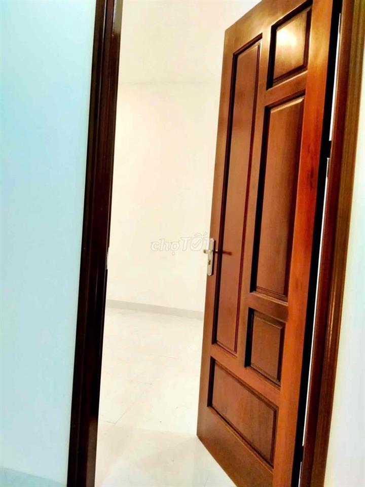 NHÀ 3 TẦNG 3 MÊ KIỆT TRƯỚC NHÀ 4M HOÀNG HOA THÁM