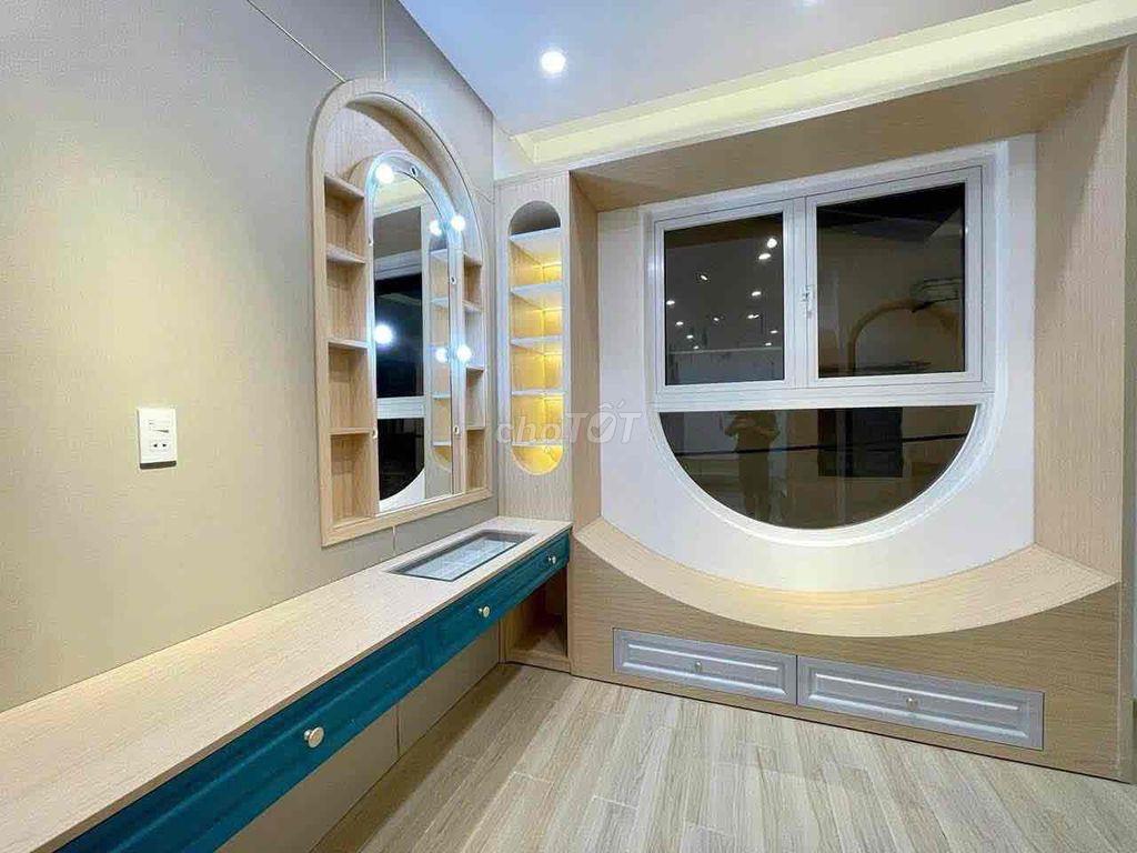 🔥NHÀ ĐẸP 3 TẦNG CÓ HỒ XỤC HIỆN ĐẠI - KIỆT LÊ DUẨN FULLNT