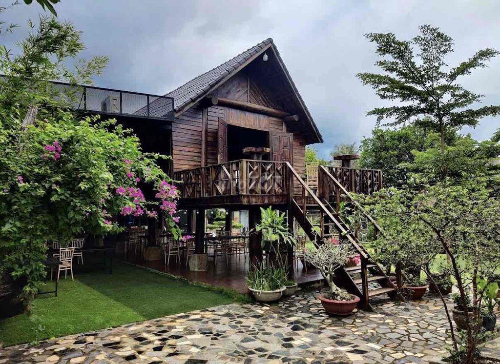BÁN GẤP HOMESTAY DOANH THU KHOẢNG 300tr/tháng