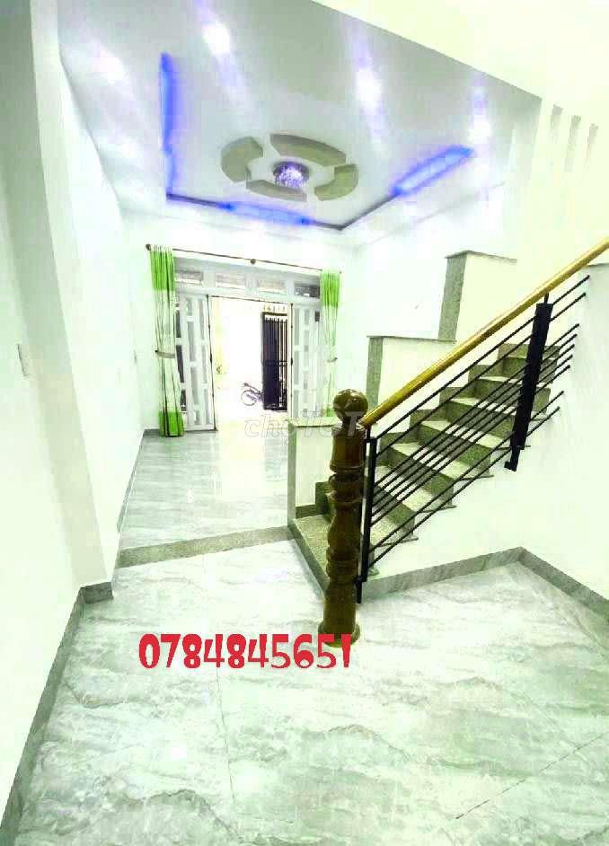 CHỈ 5TỶ NHÀ 70M² NGAY TÂN KỲ TÂN QUÝ, LÊ VĂN QUỚI - Ô TÔ ĐẬU CỬA