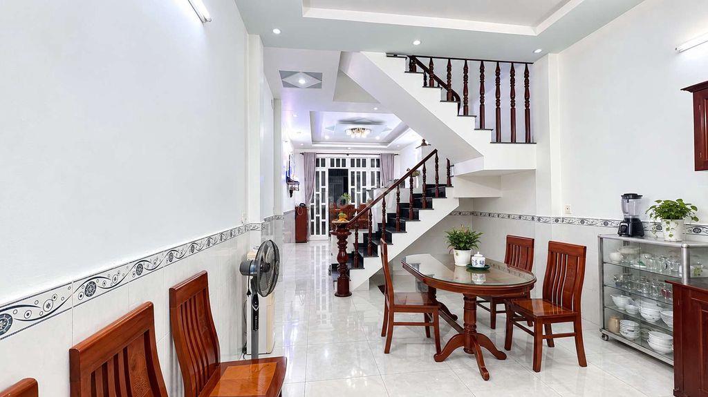 NHÀ MÁI ĐÚC 2TẦNG SÁT TÂN KỲ TÂN QUÝ -60M² - CHỈ 4TỶ45 TL