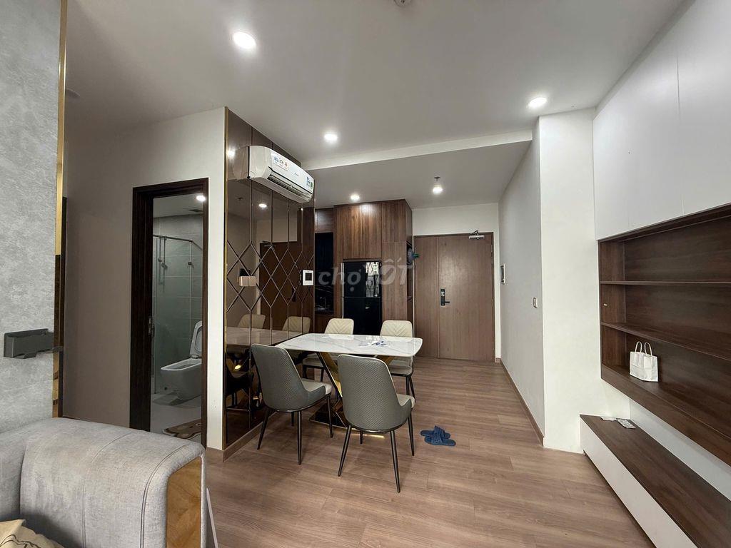 Cho thuê căn hộ 2PN 2WC 77m2 Bình Thạnh vị trí vàng cửa ngõ Q1 