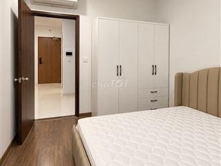 Bán căn hộ Pegasuite 2 sổ hồng sẵn giá 3,3 tỷ view Q1 pháo hoa