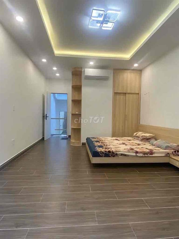 BÁN NHANH NHÀ TÂM HUYẾT HẺM OTO TRẦN QUANG KHẢI, QUẬN 1. GIÁ 7,12 Tỷ/