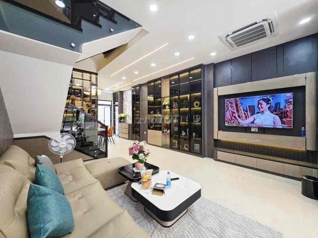 Nhà Hẻm Xe Hơi Cần Bán Đường Cao Đạt, Quận 5. Giá Tốt 5Tỷ720/5x15-75m2