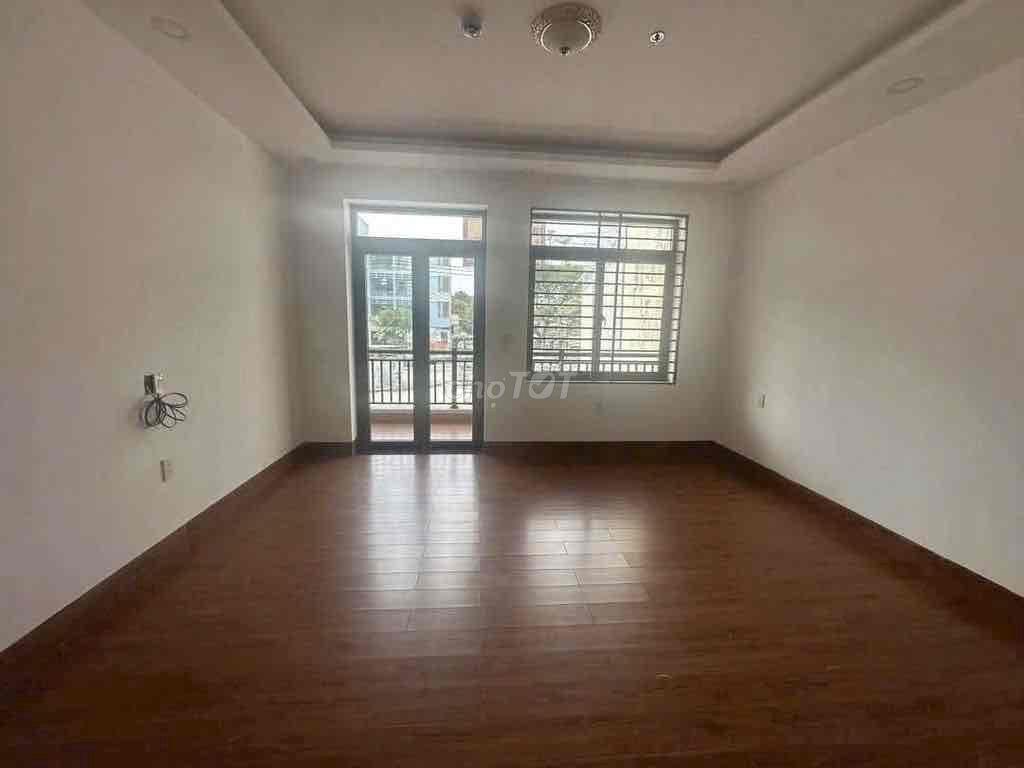 Giảm Thêm 500Tr Bán Ngay Nhà Đào Duy Từ, Quận 10-6,13 Tỷ/ DT:4,2x16,5