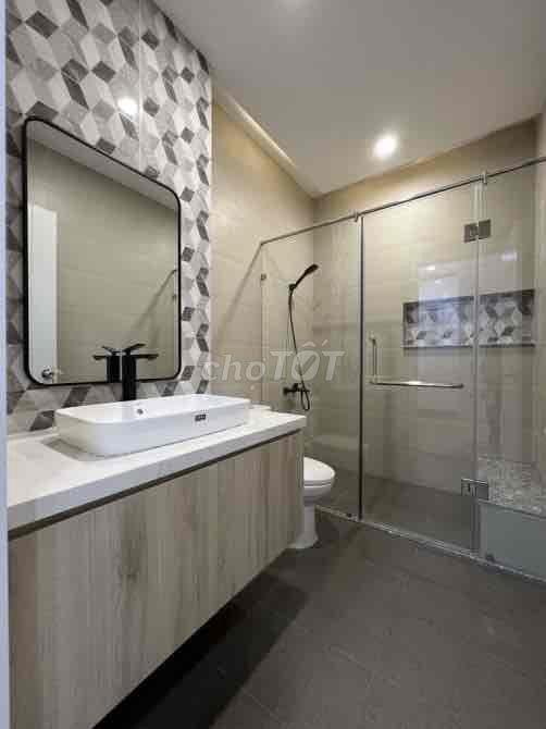 Chủ Bán Nhà Xây Tâm Huyết Bế Văn Cấm, Quận 7 (4,1x17,1m). Giá 4Tỷ940