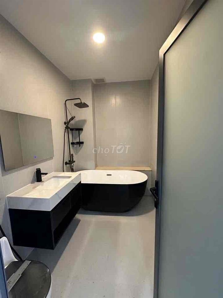 BÁN GẤP NHÀ HẺM OTO LƯƠNG NHỮ HỌC, QUẬN 5. GIÁ CHỦ BÁN: 5Tỷ980/5,4x13m