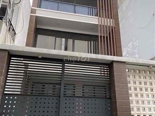 BÁN GẤP NHÀ HẺM OTO LƯƠNG NHỮ HỌC, QUẬN 5. GIÁ CHỦ BÁN: 5Tỷ980/5,4x13m