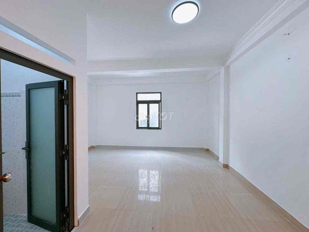cho thuê mb và lầu 1