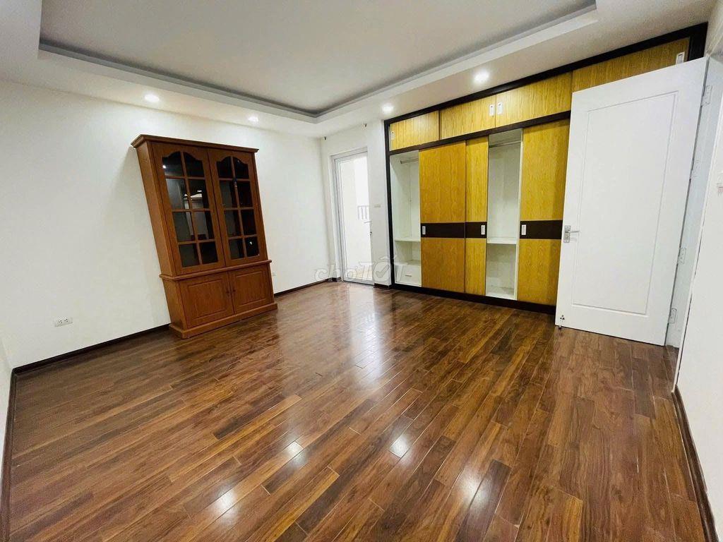 Cho thuê căn 2PN 11tr chung cư Saigon Town-Đ/c: 83 Thoại Ngọc Hầu,TP