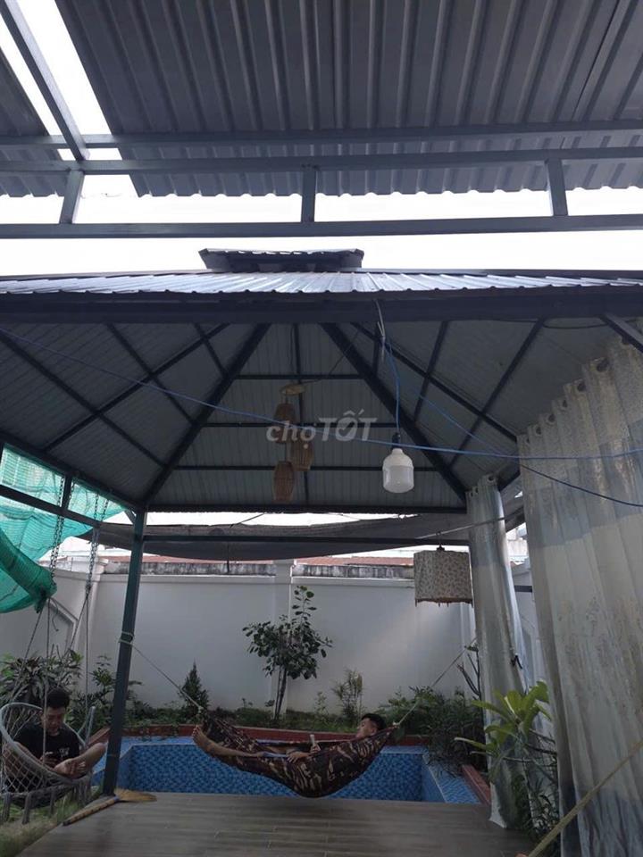 BÁN GẤP NHÀ SÂN VƯỜN 300M2 FULL THỔ CƯ, NHÀ ĐÃ HOÀN CÔNG