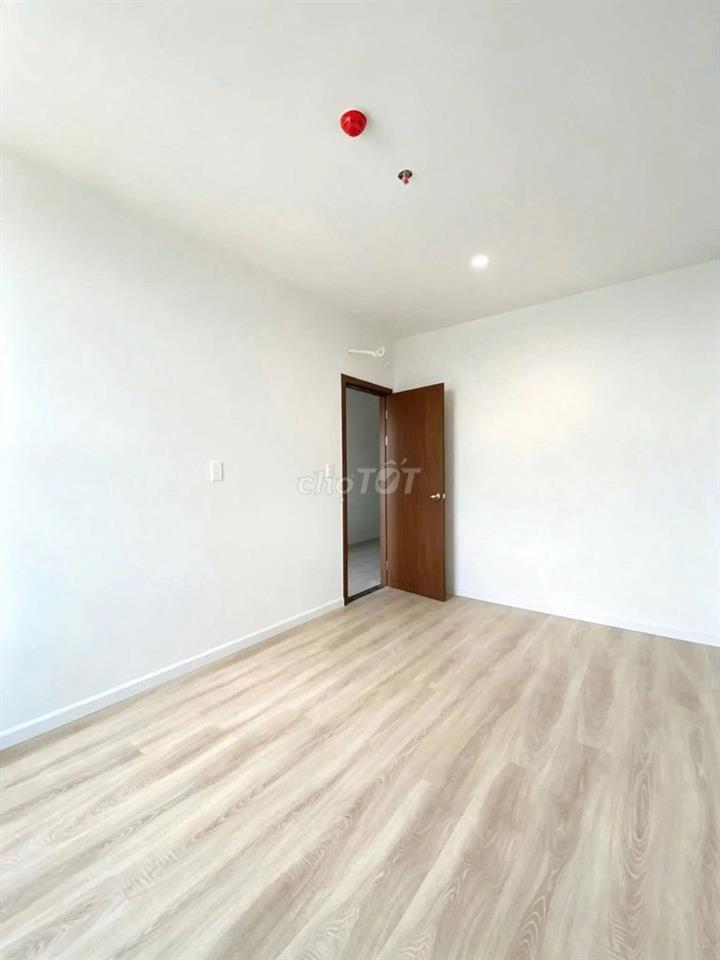 MỚI ĐI LÀM, RỦ BẠN THUÊ CHUNG 2PN 5.7tr ĐI FEN!