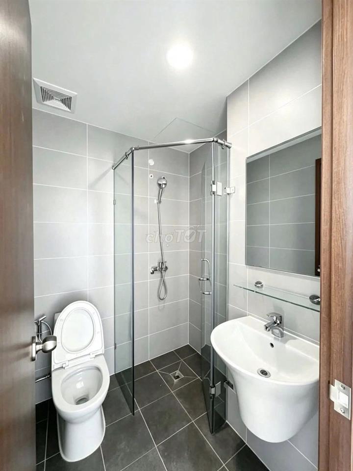MỚI ĐI LÀM, RỦ BẠN THUÊ CHUNG 2PN 5.7tr ĐI FEN!