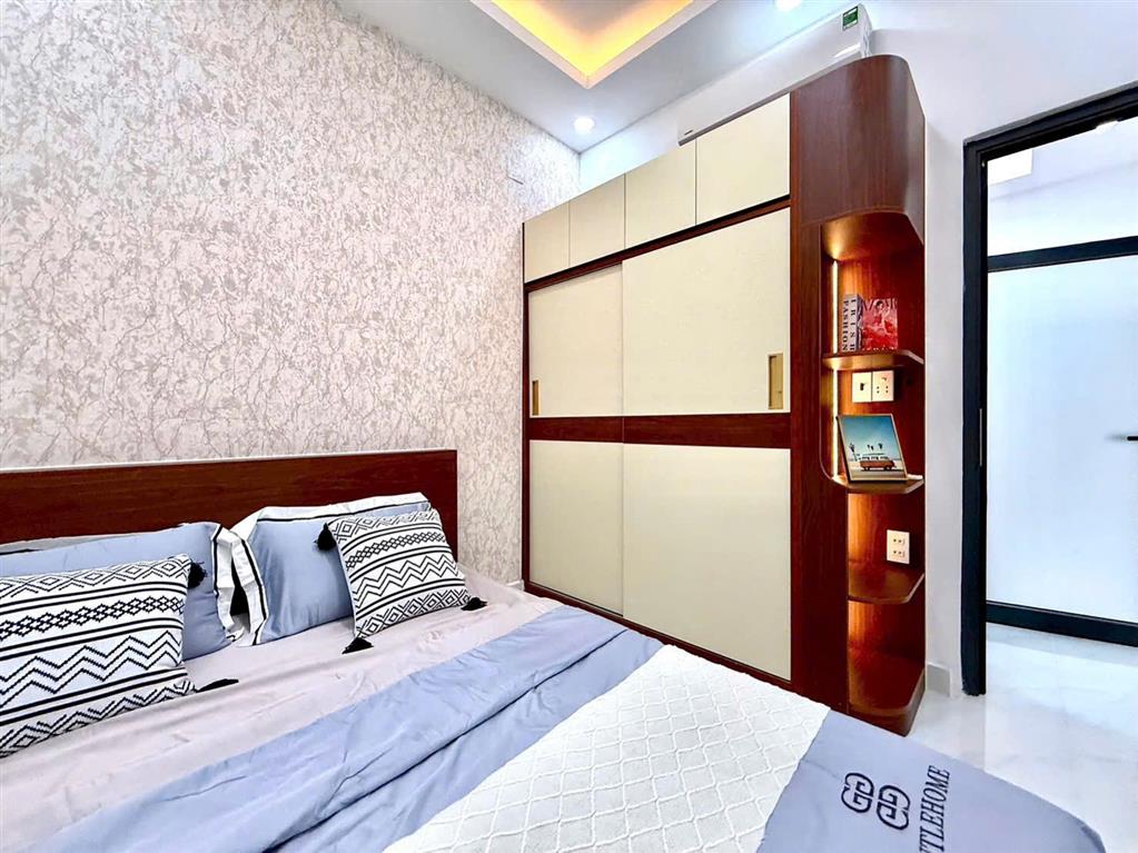 Bán nhà Huỳnh Tấn Phát ngang 4m, nhà mới xây 1T1L, trung tâm Q7, giá 2,9 tỷ