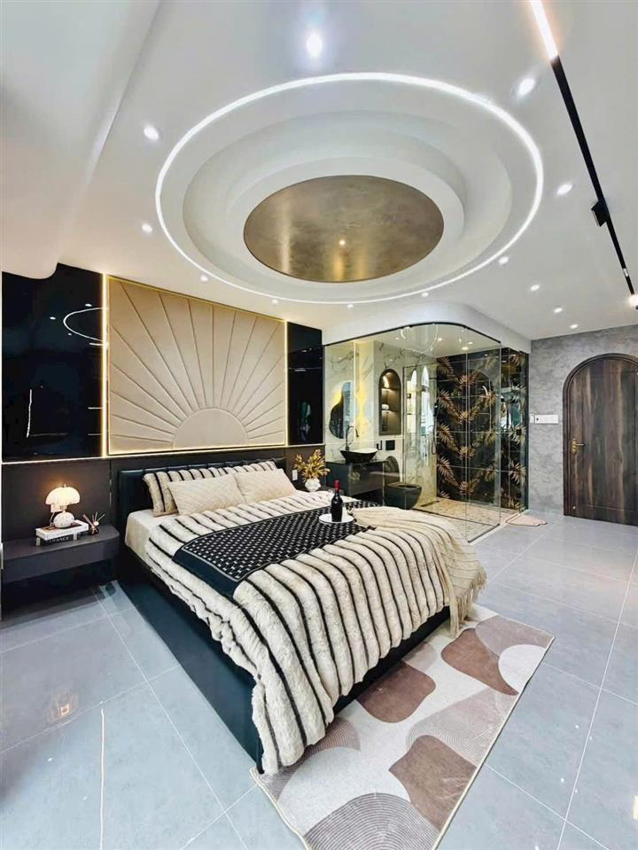 Bán nhà hẻm xe hơi Huỳnh Tấn Phát, Q7, 80m2, full nội thất, giàm còn 4.2 Tỷ