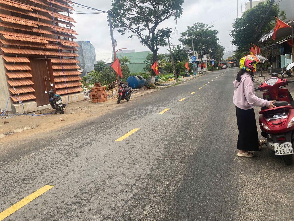 Đất cách biển mân thái 50 m đường 7m5 được xây 9 tầng  giá chỉ 12 tỷ x