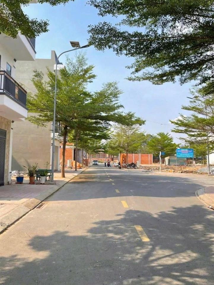 Chính chủ cần bán gấp lô đất 950 triệu ngay Vĩnh Tân Tân Uyên
