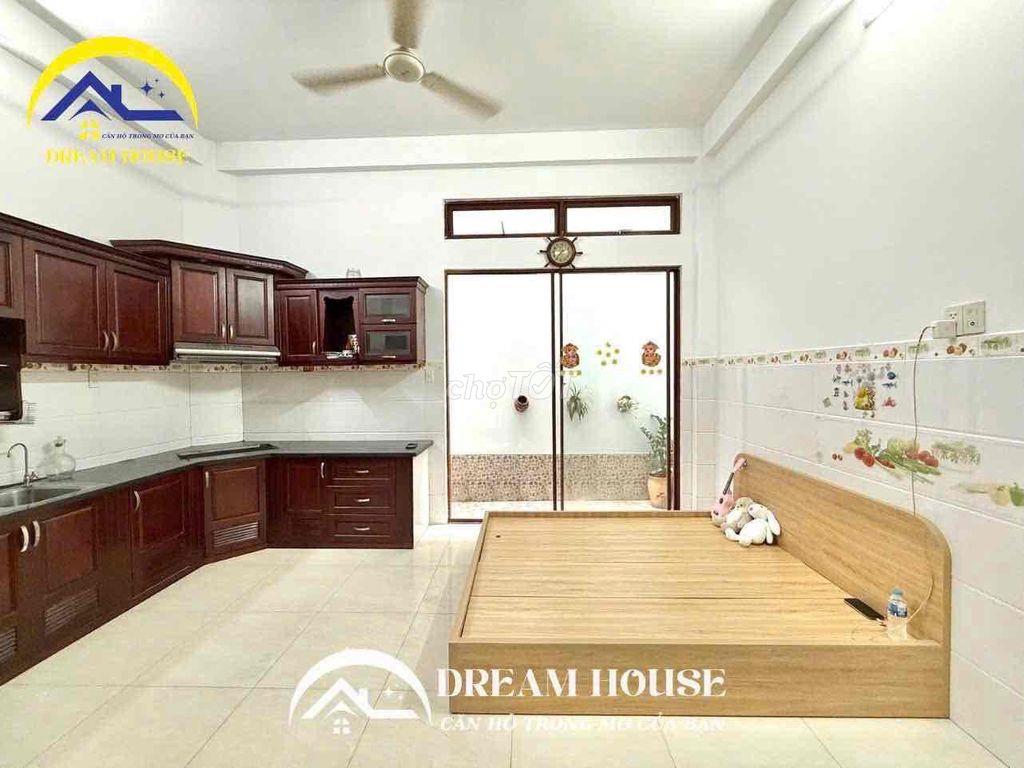 Phòng cho thuê Tân Sơn Nhì – Giá tốt, có máy lạnh