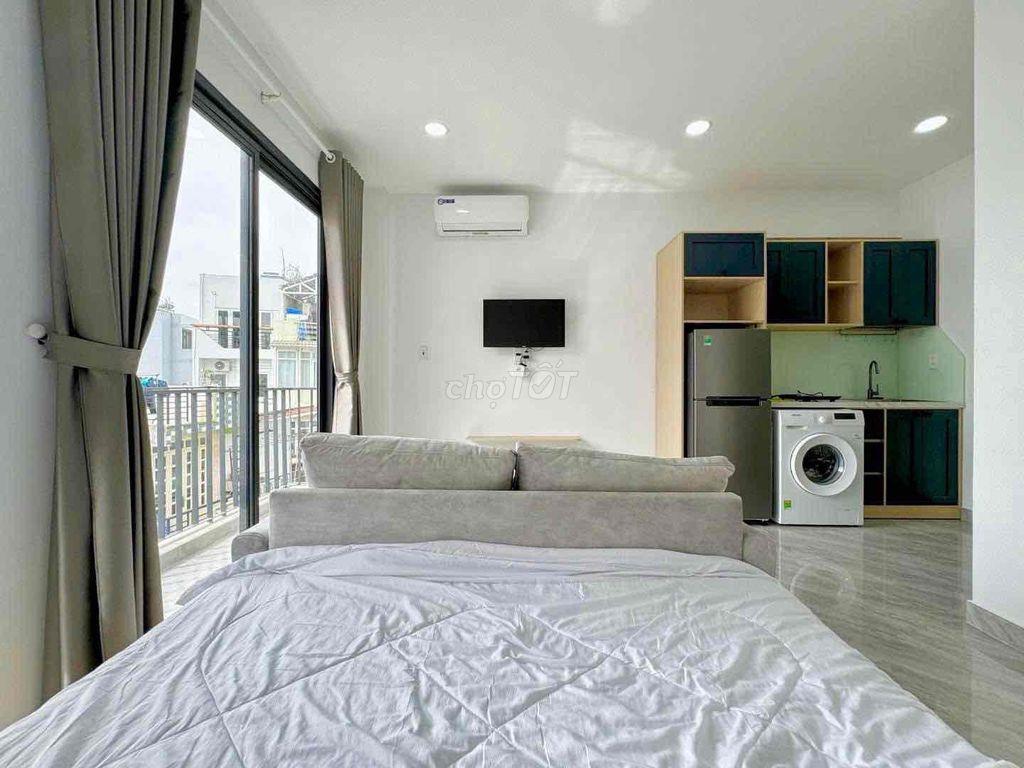 Cho Thuê Căn Hộ Giá Rẻ - Full NT - Balcony 40m2 - Lê Văn Sỹ, Phú Nhuận