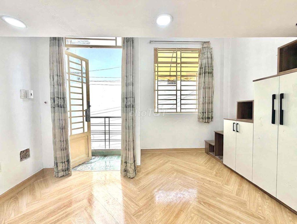 DUPLEX BAN CÔNG MỚI XÂY 5tr NGAY HOÀNG HOA THÁM P13 TB