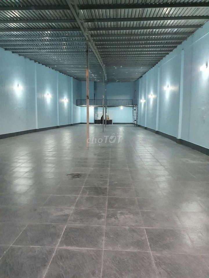Kho Xưởng Mặt Tiền Đường Xe Tải 10 x 40m 1lửng