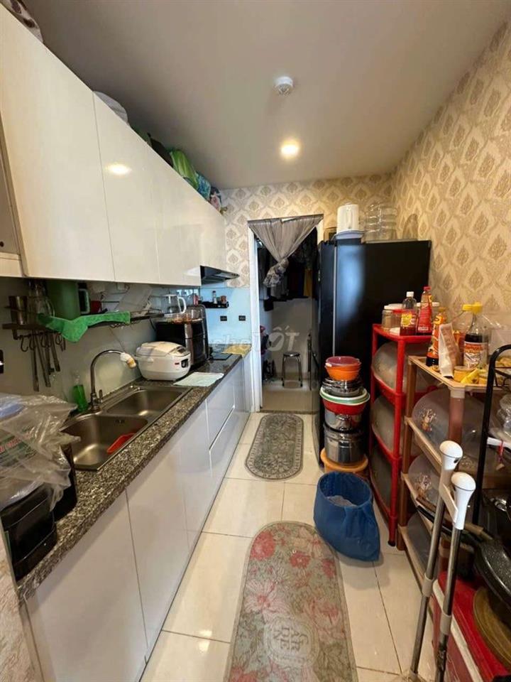 Cần bán căn 3 phòng ngủ hướng nam căn gốc