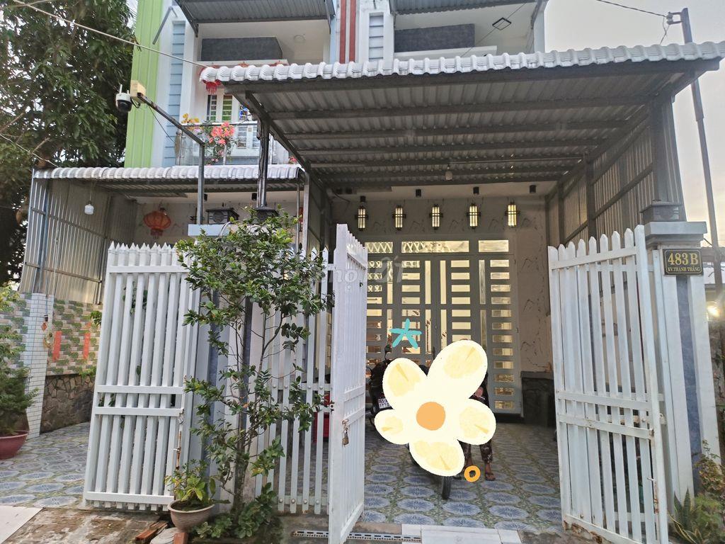 Bán nhà đất đầu tư