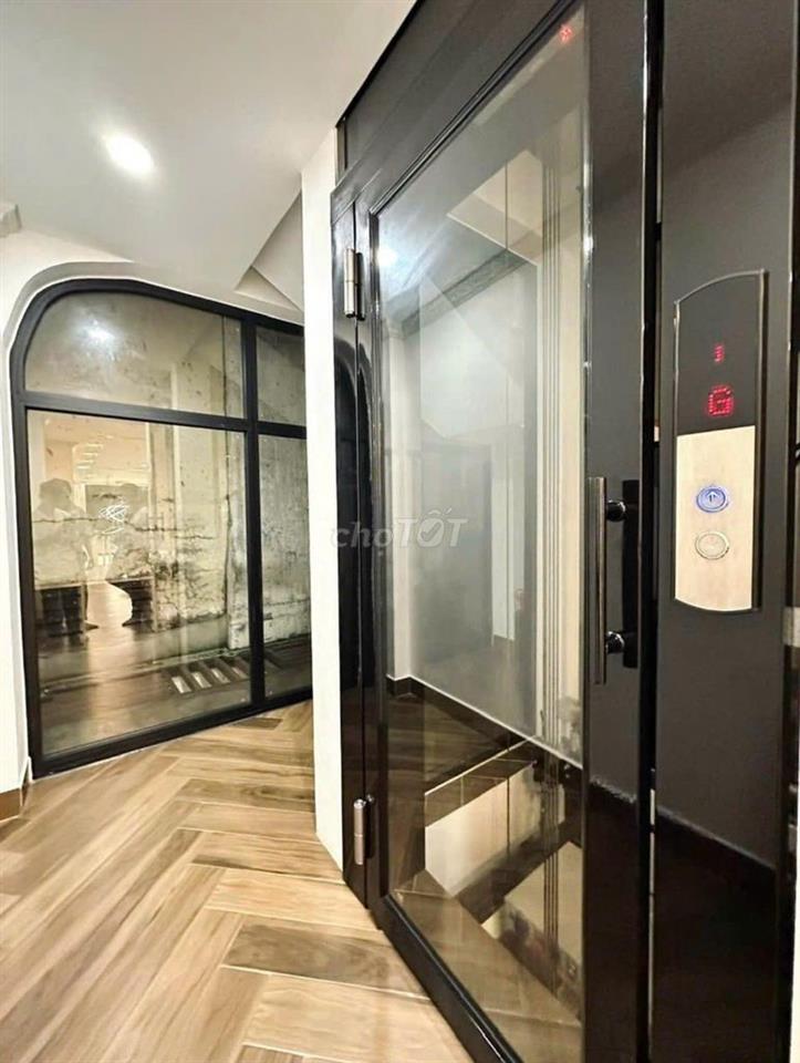 BÁN NHÀ KHU VIP DƯ SHRƠNG QUÃNG HÀM 68M HẺM XE HƠI THÔNG CÓ SÂN RỘNG
